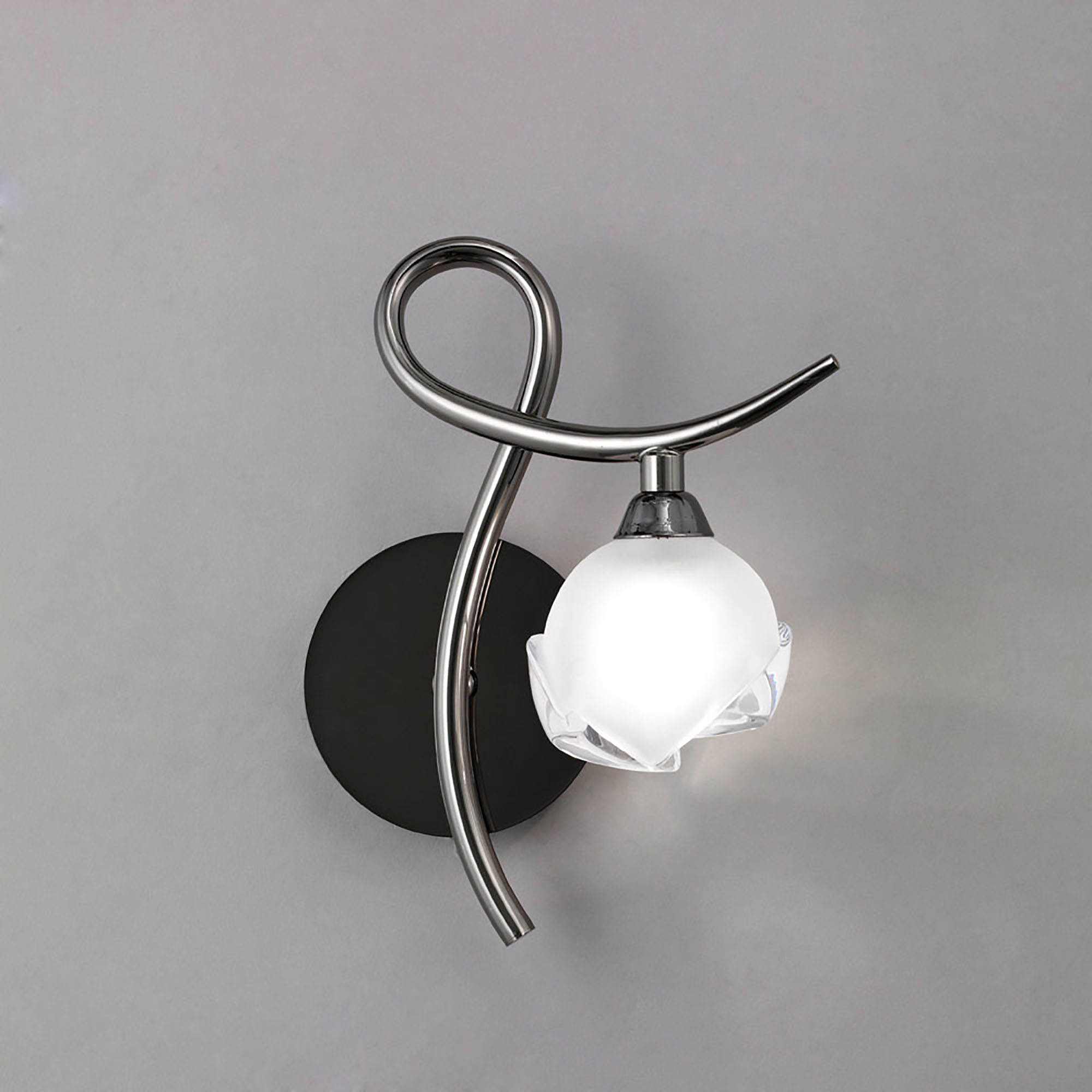 Fragma Black Chrome Wall Lights Mantra Armed Wall Lights